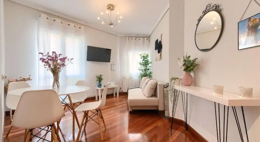 Vivienda Turística junto al Ayuntamiento - Image 1