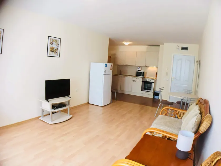 Marina and Panorama Apartments - Image 1