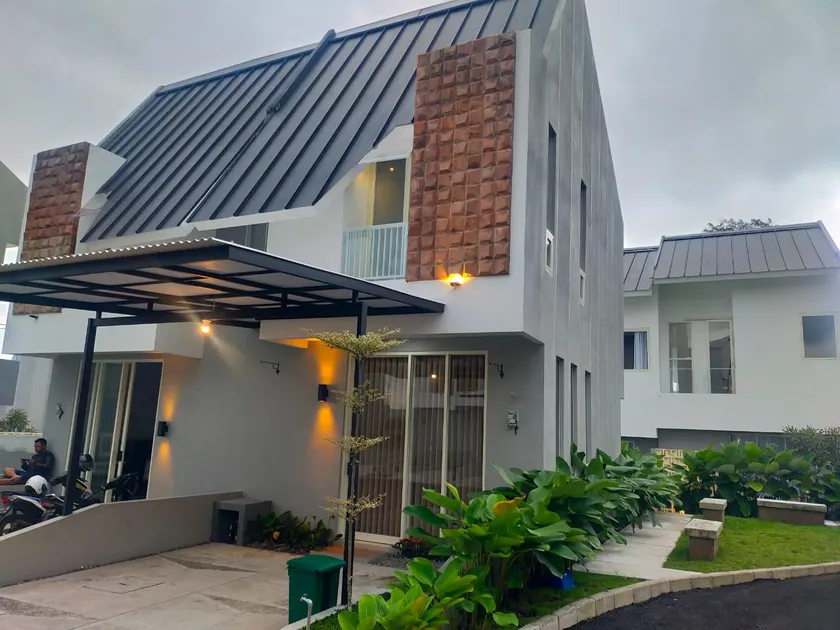 Tobacco Villa - Image 1