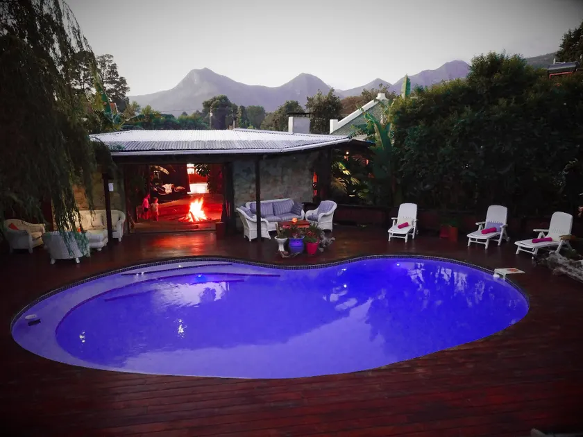 Tube n Axe Lodge and Backpackers - Image 1