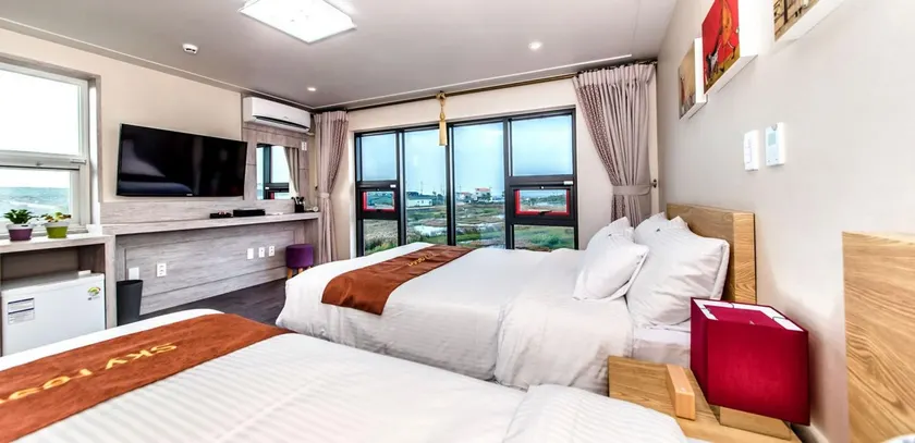 SKY Resort - Image 1