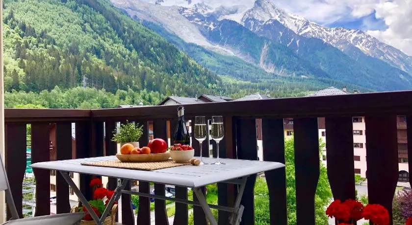 Mont Blanc 43, vue Mont Blanc , balcon, parking - Image 1