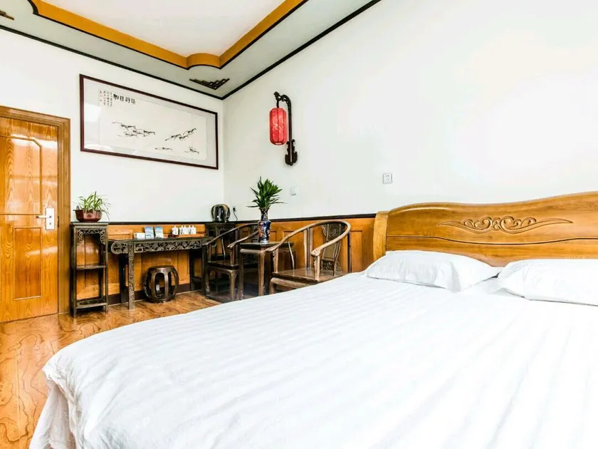 Xiufeng Business Hotel - Image 1