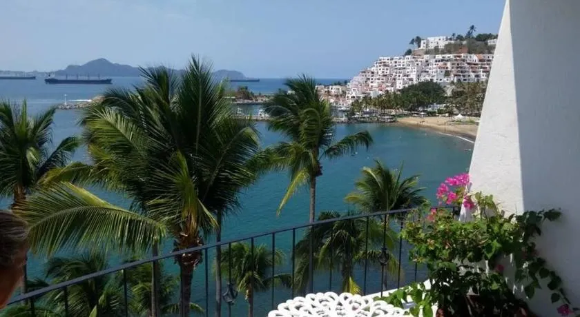 Departamento junto a Las Hadas Manzanillo - Image 1