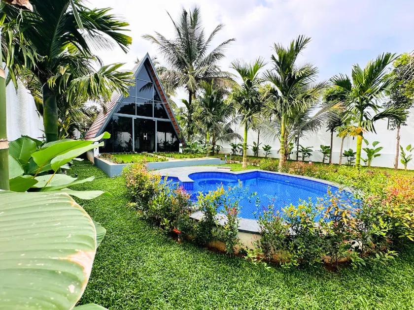 Vanasiri Resort by Travent Mug - Image 1