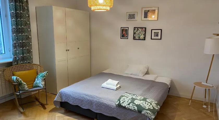 Slow Life Apartment next to Metro Station - Image 1