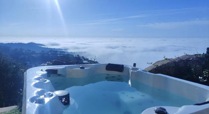 Villa Rapanui PISCINA Y JACUZZI PRIVADOS - Image 1