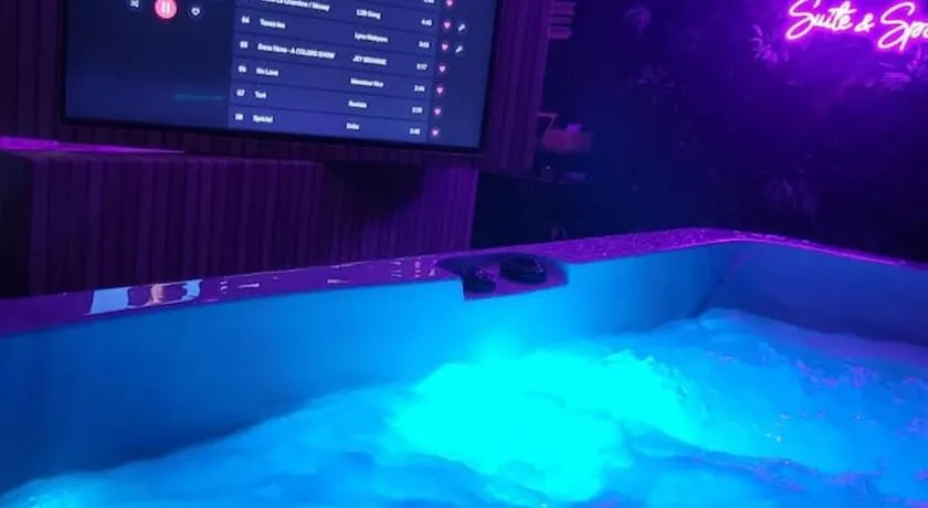 L'Escale Suite & Spa - Image 1