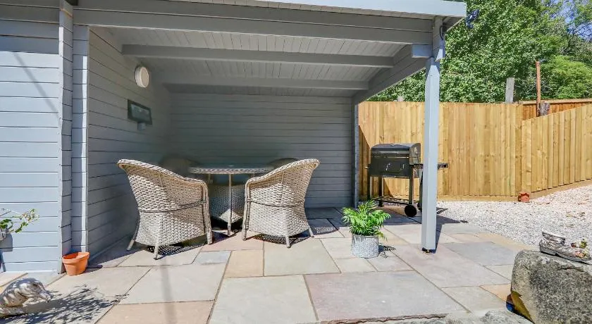 Badger Cottage - Image 1