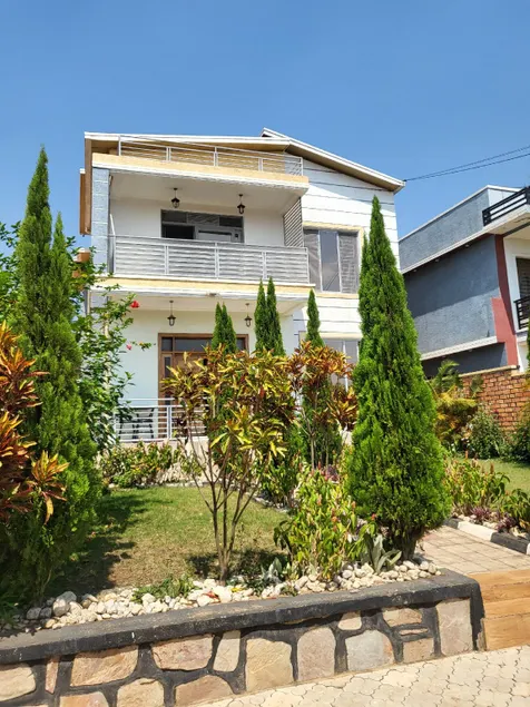 Stella Residence and Cuisine Kigali - Image 1