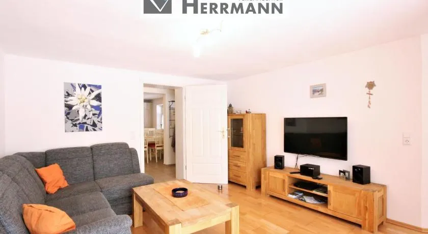 Ferienwohnung Alpenrose - Image 1