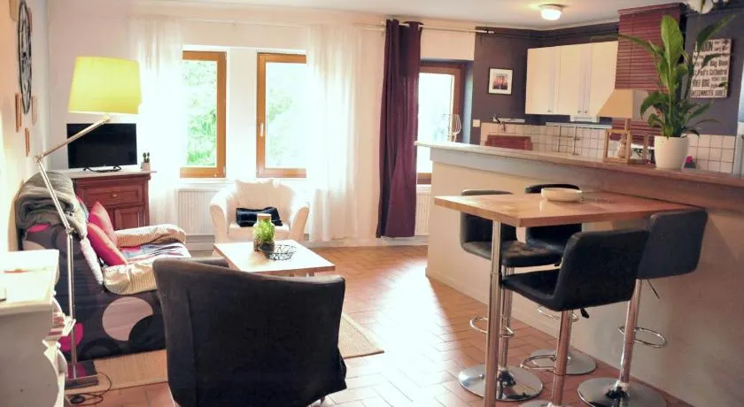 Logement au calme F2 - Image 1