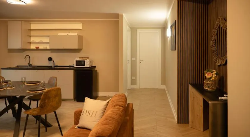 Domino Suite House - Image 1