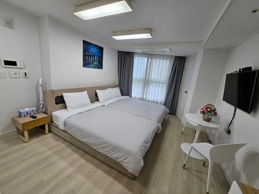 (B-11)Haeundae Bada Stay / Cozy House / Netflixt - Image 1