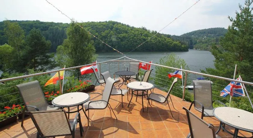 Hotel Laguna Slapy - Image 1
