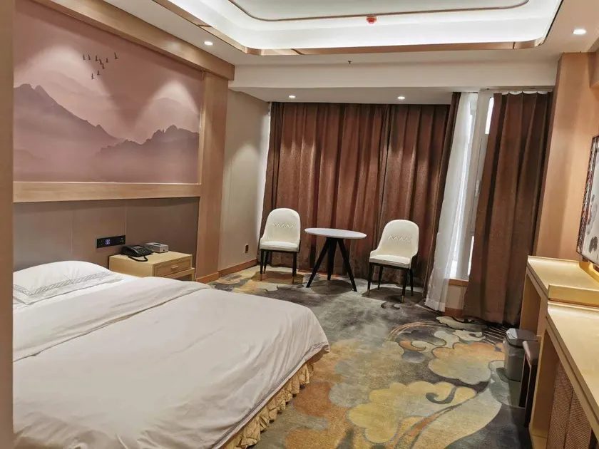 Jin Kaiyue Hotel - Image 1