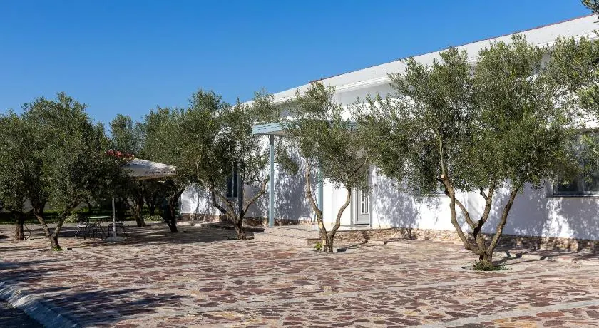 Hotel Paradise - Image 1