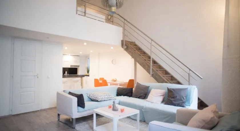 Great Trees Apartment - Image 1