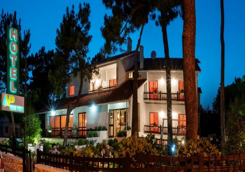 Hotel Verde Pinho Bed&Breakfast - Image 1