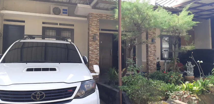 Rumah Asri di Sentul (for family only) - Image 1
