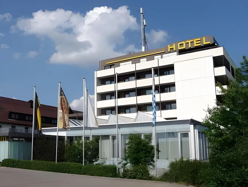Seligweiler Hotel & Restaurant - Image 1