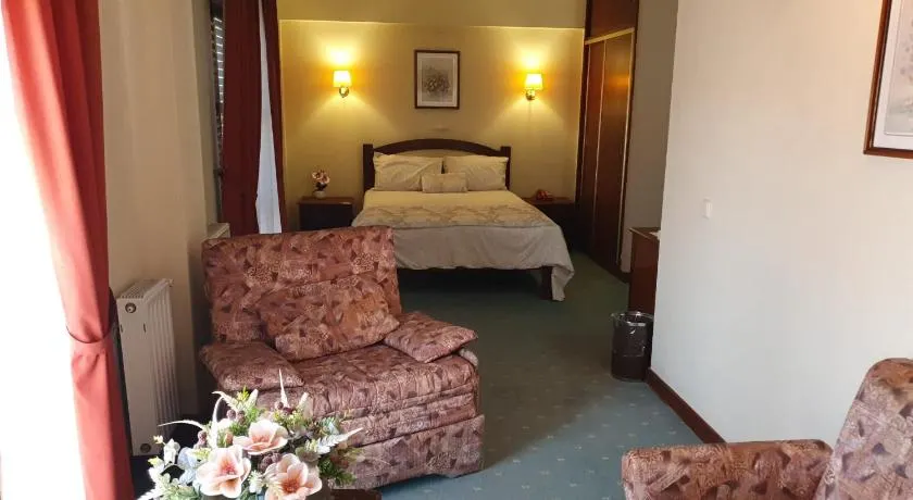 Hotel Peninsular - Image 1