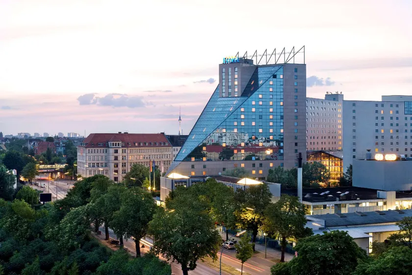 Estrel Berlin - Image 1