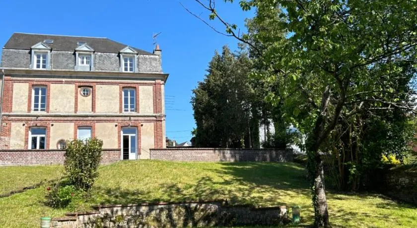 Chambre toute équipée - Image 1