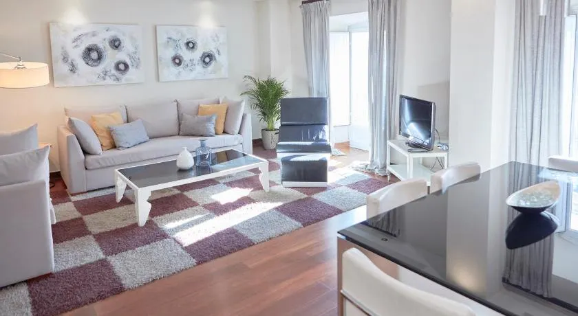 Apartamentos La Bola Suite - Image 1