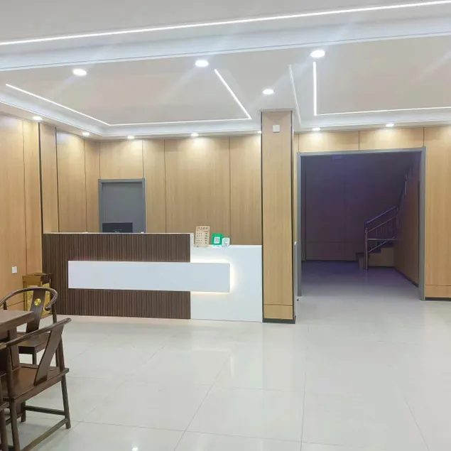 Vienna Hotel (Yanshi Town Branch, Juancheng County) - Image 1