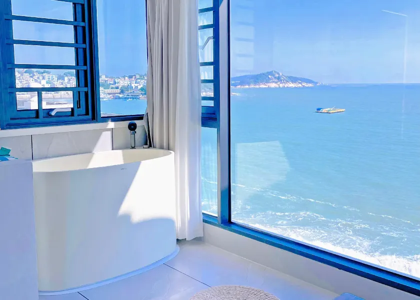 Ocean·South-Facing Seaview B&B (Dongshan Nanmen Bay Branch) - Image 1