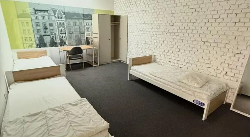 Orczy Hostel - Image 1