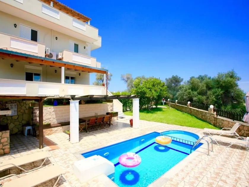 Villa Kirianna - Image 1