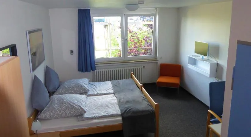 Topp Apartments - Image 1