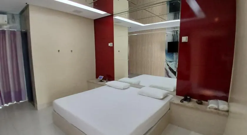 motel sagitario - Image 1