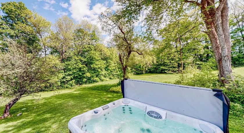 Town Farm Retreat - Image 1