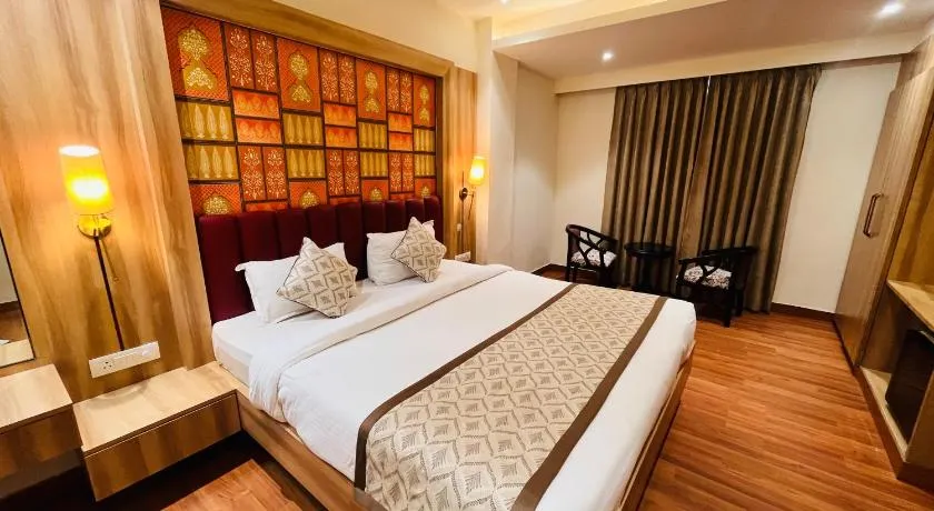 Gracious Residency Stay Huaz Khas New Delhi - Coupe Friendly - Image 1