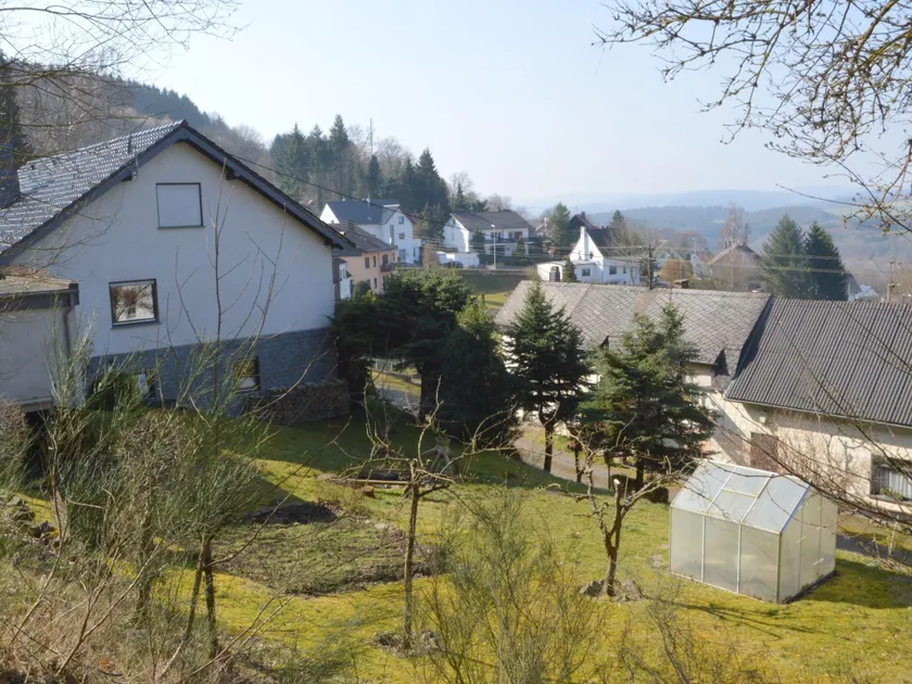 Apartment located on the edge of a forest with a fantastic view - Image 1