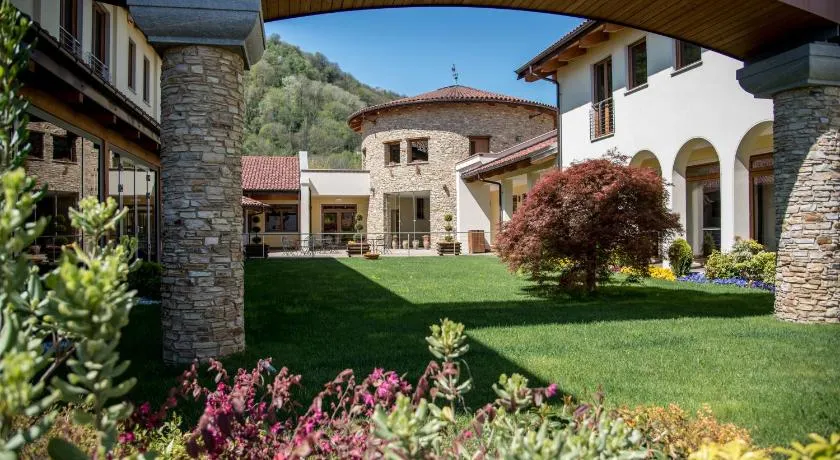 Resort Monviso - Image 1