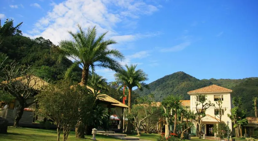 Hui-Lai Resorts - Image 1