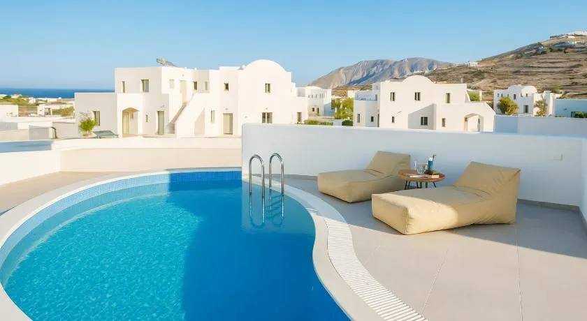 SantoNight Luxury Villas - Image 1