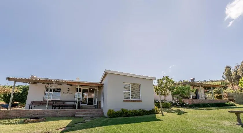 Dennehof Farm Guesthouse - Image 1