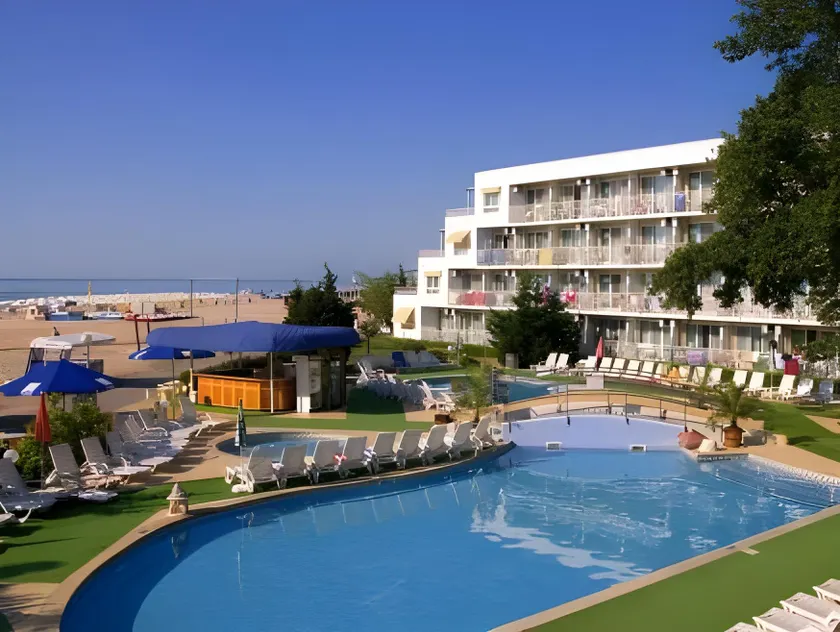 Kaliopa Hotel - Image 1