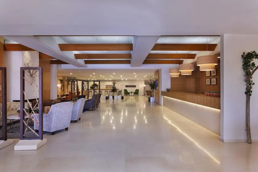 Yearm Hotel - Image 1