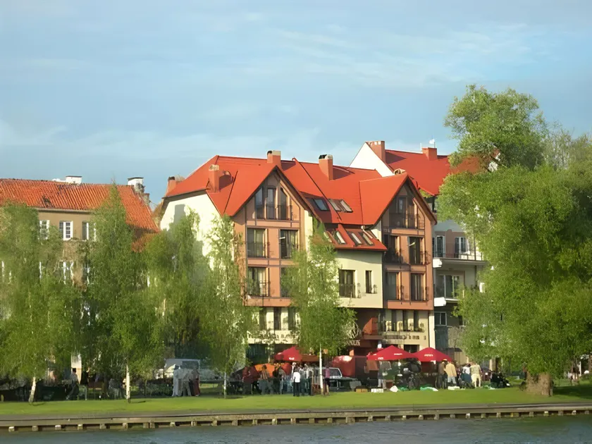 Apartamenty & Restauracja Janus - Image 1