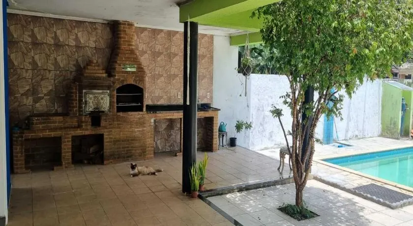 Quarto 1, piscina, a 5 min Praia do Recreio, prox ao Rock in Rio - Image 1