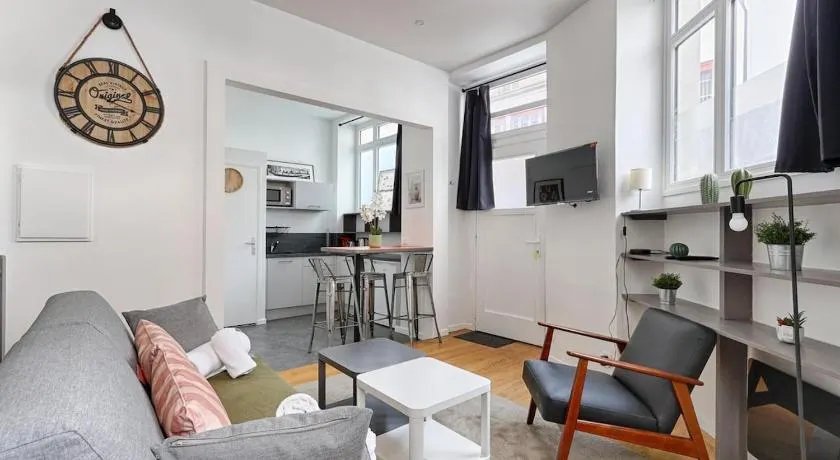 Appartement de charme au coeur des Batignolles - Image 1