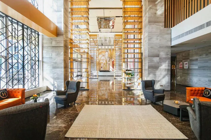 Kelly Hotel (Zhijiang Seven Star Plaza International Trade Shop) - Image 1