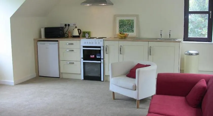 The Garden Apartment - Image 1