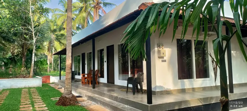 Crop and Food Farm Stay - One bedroom villa - Image 1